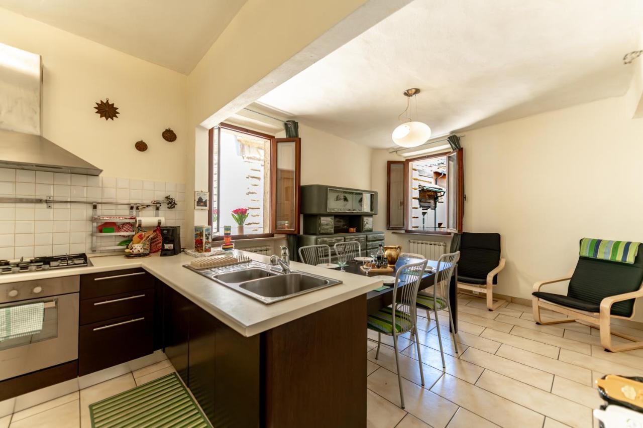Апартаменты Terrazza Dei Sarti Central Volterra Penthouse 6 Beds & More Экстерьер фото
